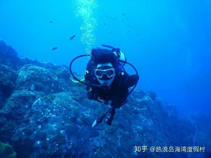 废弃诡异房逃离