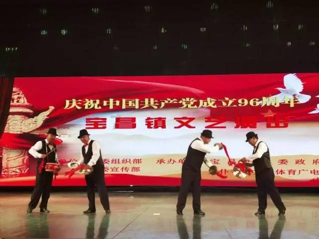 组装机械警暴龙